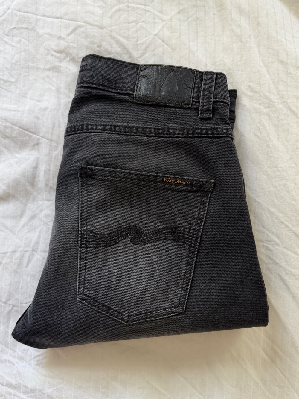 NUDIE “Grim Tim” Slim Fit. W31 L32. Worn ONCE.